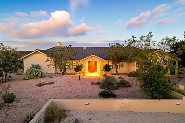 $1,600,000 | 1225 County Road 280, Tuscola, TX 79562