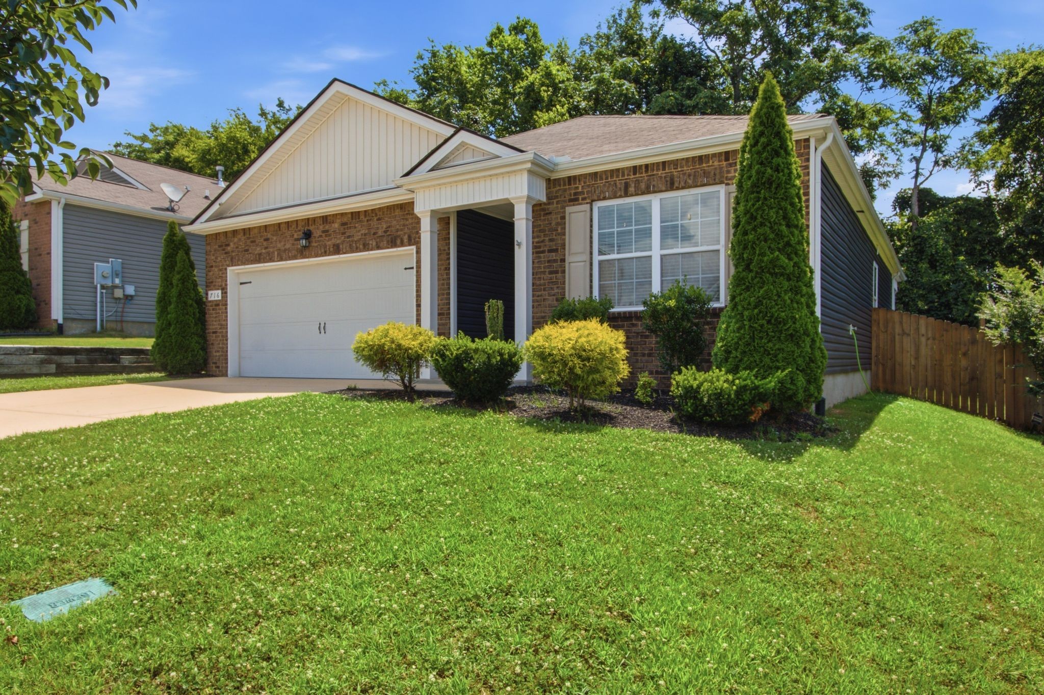 716 Prominence Road Columbia, TN 38401 - Photo 2 of 36