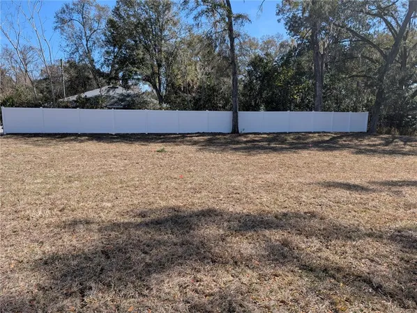 a view of a outdoor space