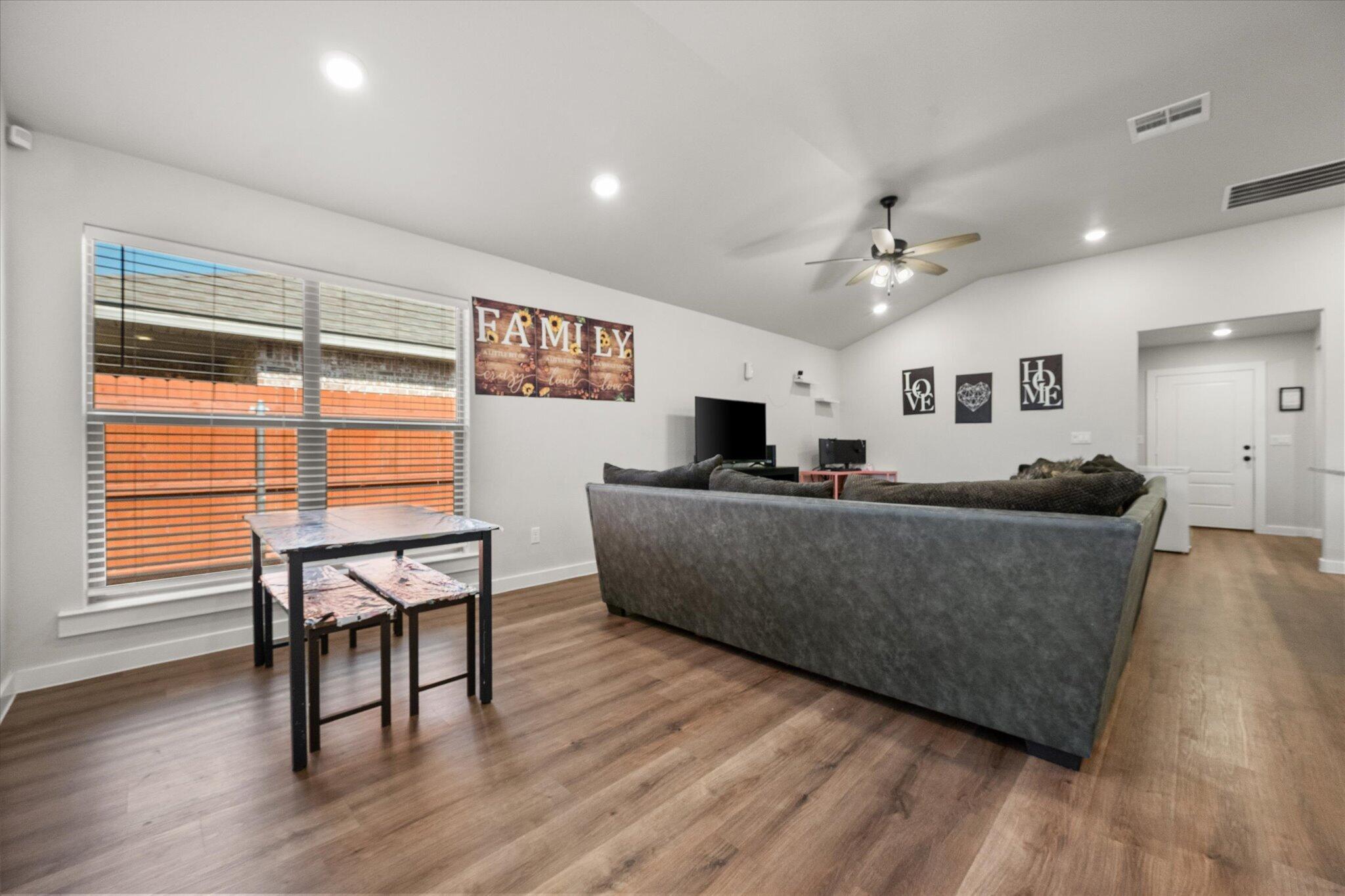 1702 144th Street Lubbock, TX 79423 - Photo 17 of 29 23-1702 144th_9523