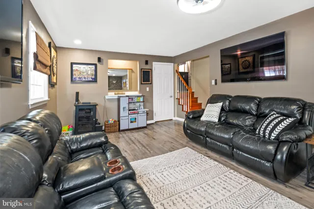 $449,900 | 3802 Brookfield Avenue, Wilmington, DE 19803