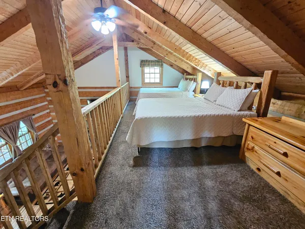 $500,000 | 519 Picadilly Lane, Gatlinburg, TN 37738