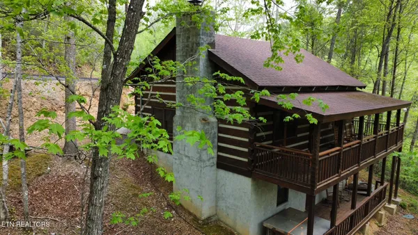 $500,000 | 519 Picadilly Lane, Gatlinburg, TN 37738