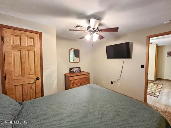$500,000 | 519 Picadilly Lane, Gatlinburg, TN 37738