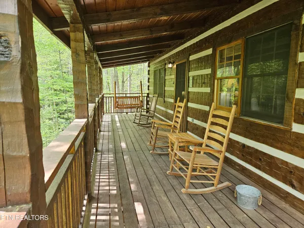 $500,000 | 519 Picadilly Lane, Gatlinburg, TN 37738