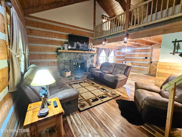 $500,000 | 519 Picadilly Lane, Gatlinburg, TN 37738