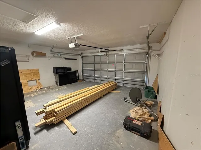 $325,000 | 282 Lakebreeze Circle, Lake Mary, FL 32746