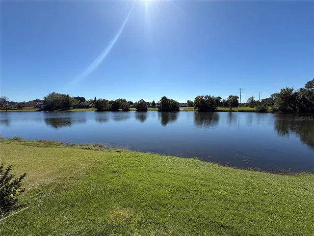 $325,000 | 282 Lakebreeze Circle, Lake Mary, FL 32746