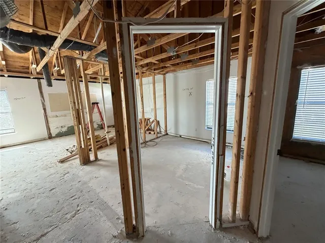 $325,000 | 282 Lakebreeze Circle, Lake Mary, FL 32746