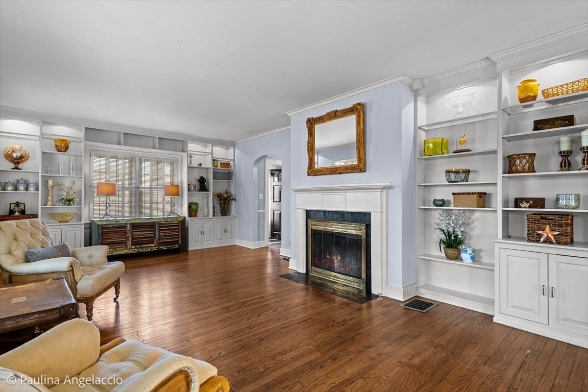 26048 West Cuba Road Barrington, IL 60010 - Photo 11 of 70