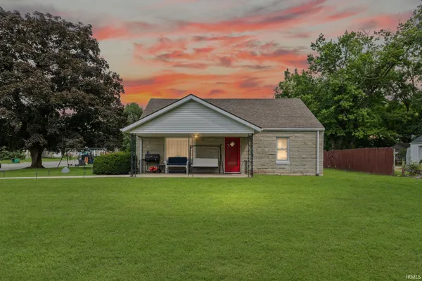 $234,900 | 201 Meadow Lane, Monticello, IN 47960