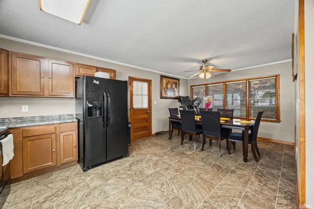 $250,000 | 201 Meadow Lane, Monticello, IN 47960