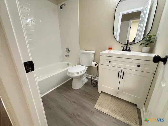 $199,900 | 702 East 5th Street, Nixon, TX 78140