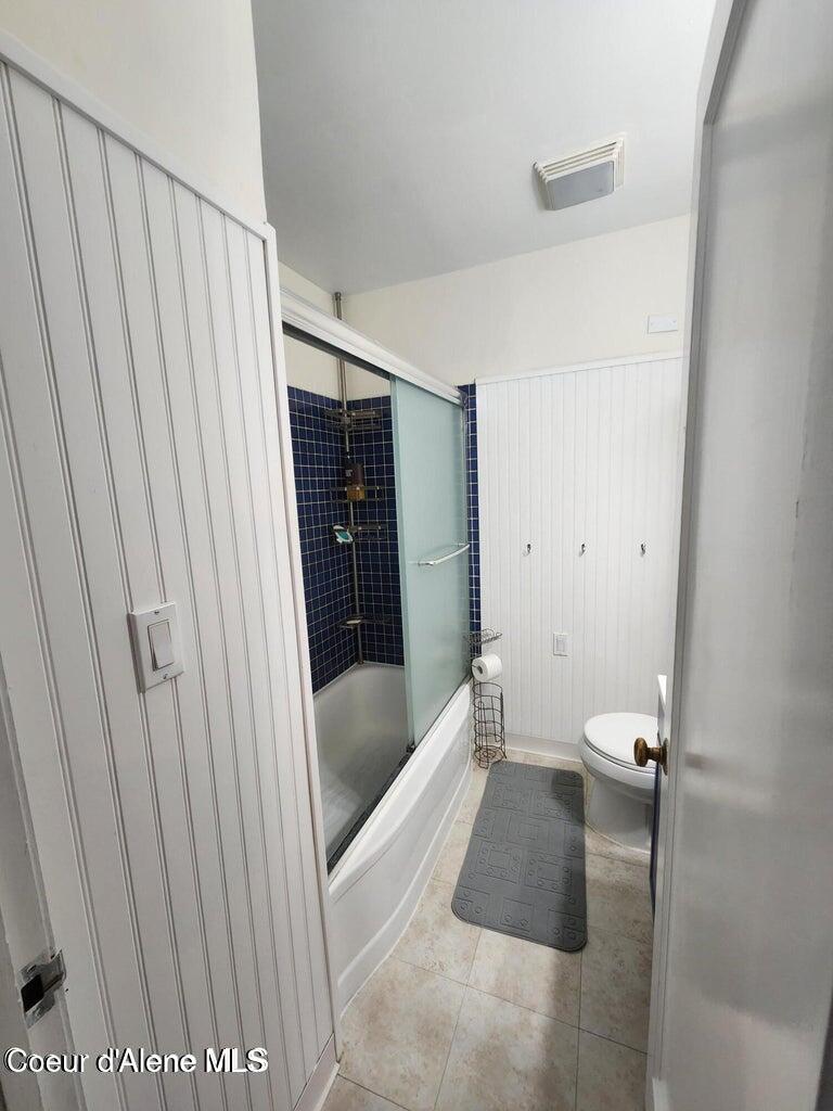 607 Riverside Avenue West Kellogg, ID 83837 - Photo 15 of 19 Bathroom