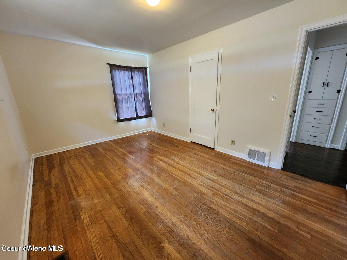 607 Riverside Avenue West Kellogg, ID 83837 - Photo 10 of 19 Bedroom