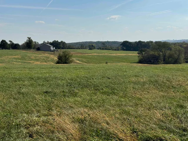 $1 | 12-50 Birchbark Court, Lake Carroll, IL 61046