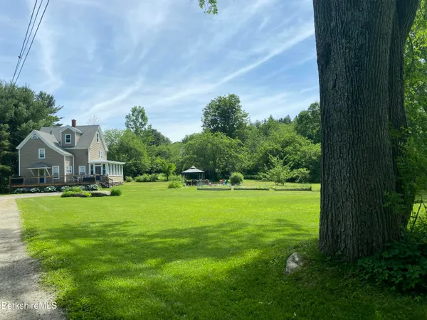 $649,000 | 18 Willow Lane, Lenox, MA 01240