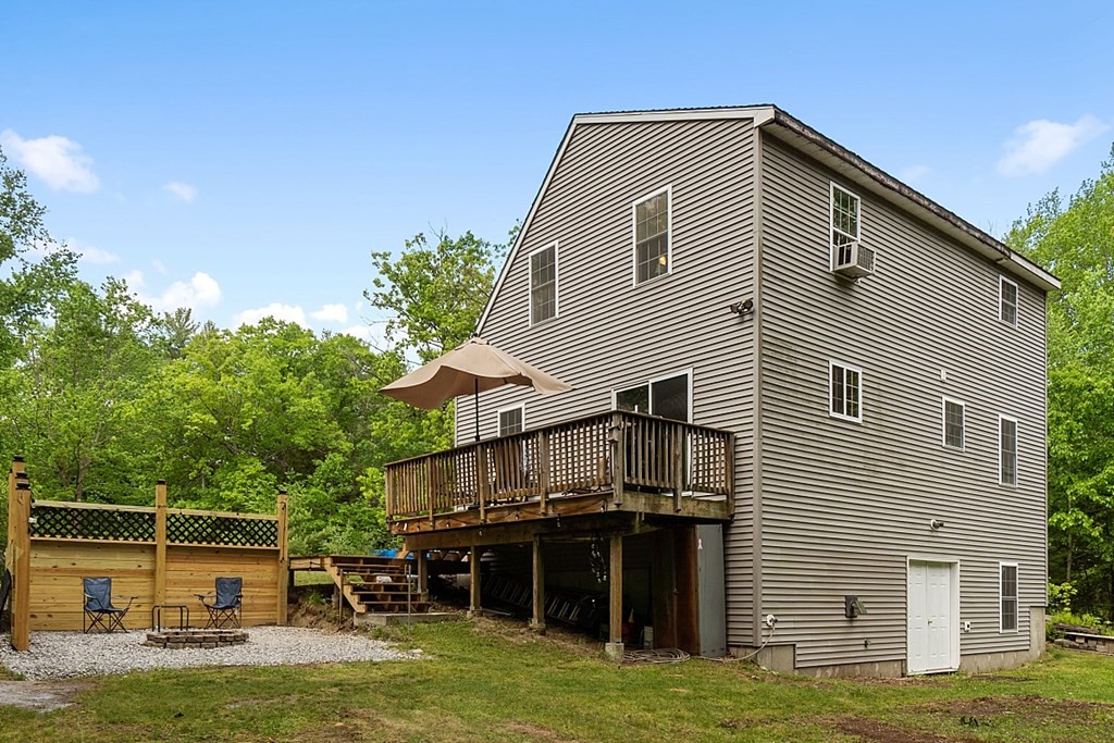 540 Royalston Road Phillipston, MA 01331 - Photo 38 of 38 a house view with a garden space