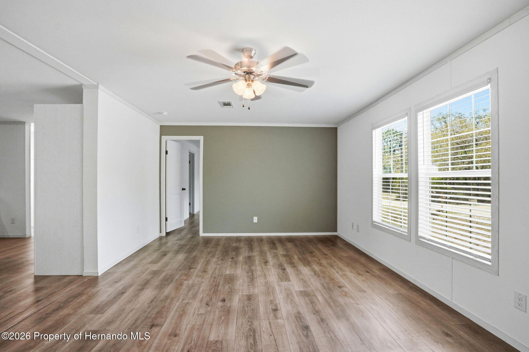 9533 Round Lake Road Weeki Wachee, FL 34613 - Photo 5 of 67