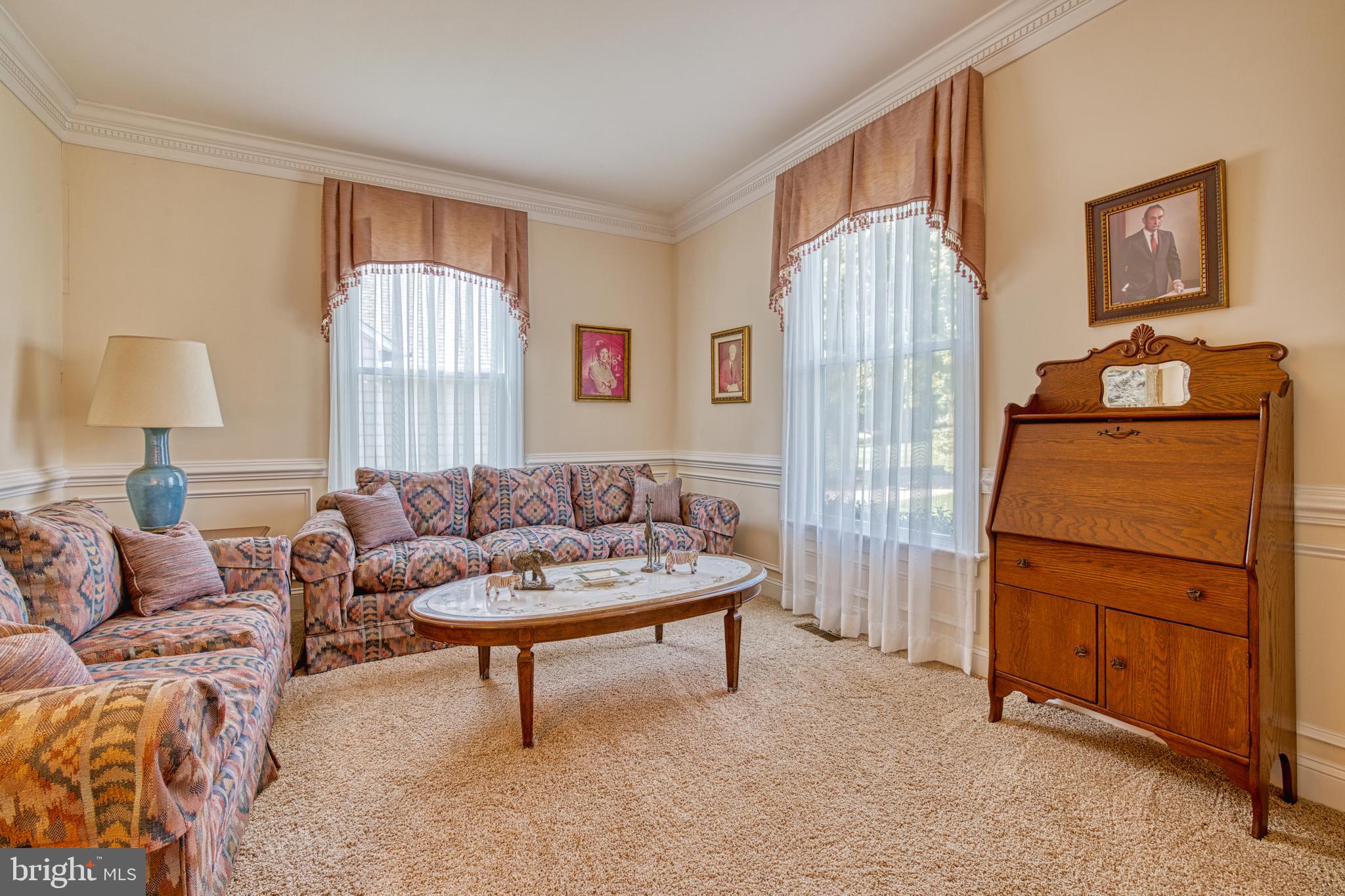 613 Country Club Road Culpeper, VA 22701 - Photo 3 of 31 Formal living area