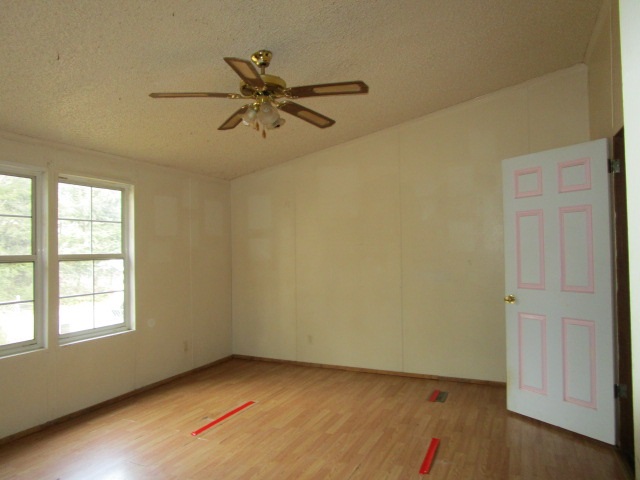 2160 Mt Torrey Road Lyndhurst, VA 22952 - Photo 8 of 16 a view of an empty room and window