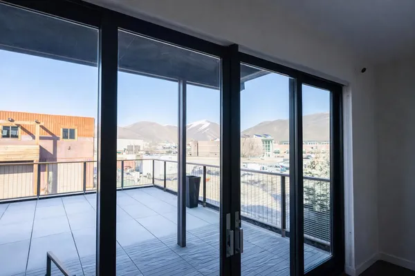 $1,295,000 | 130 Gulf Stream Lane, Unit C, Hailey, ID 83333