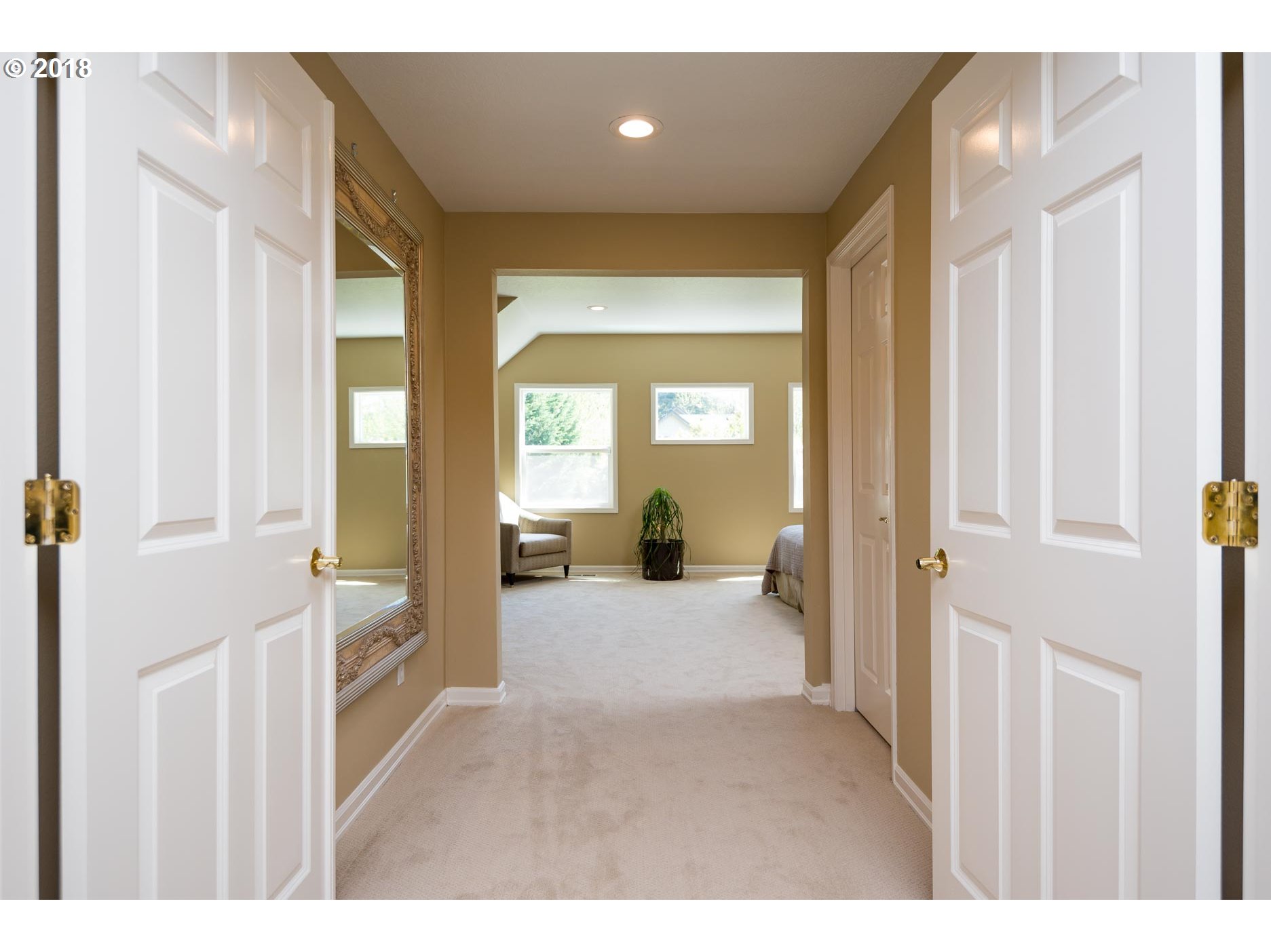 19240 Bryant Road Lake Oswego, OR 97034 - Photo 19 of 32 Bedroom, Primary