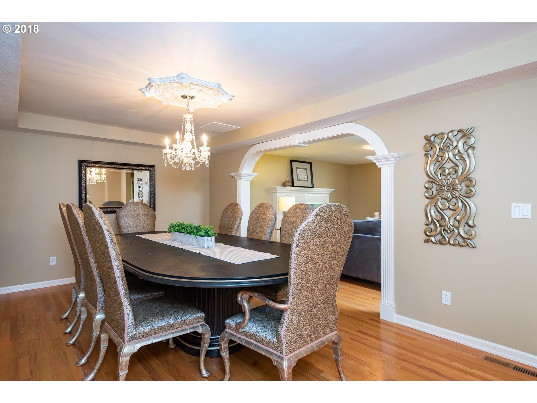 19240 Bryant Road Lake Oswego, OR 97034 - Photo 7 of 32 Dining Room