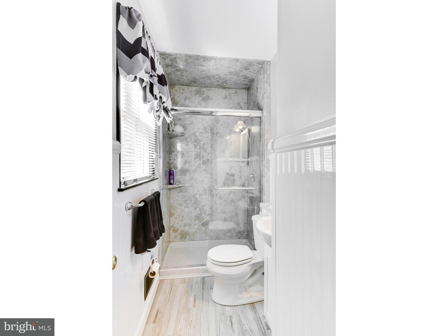 34 Cranbrook Road Trenton, NJ 08690 - Photo 18 of 25 Master Bathroom