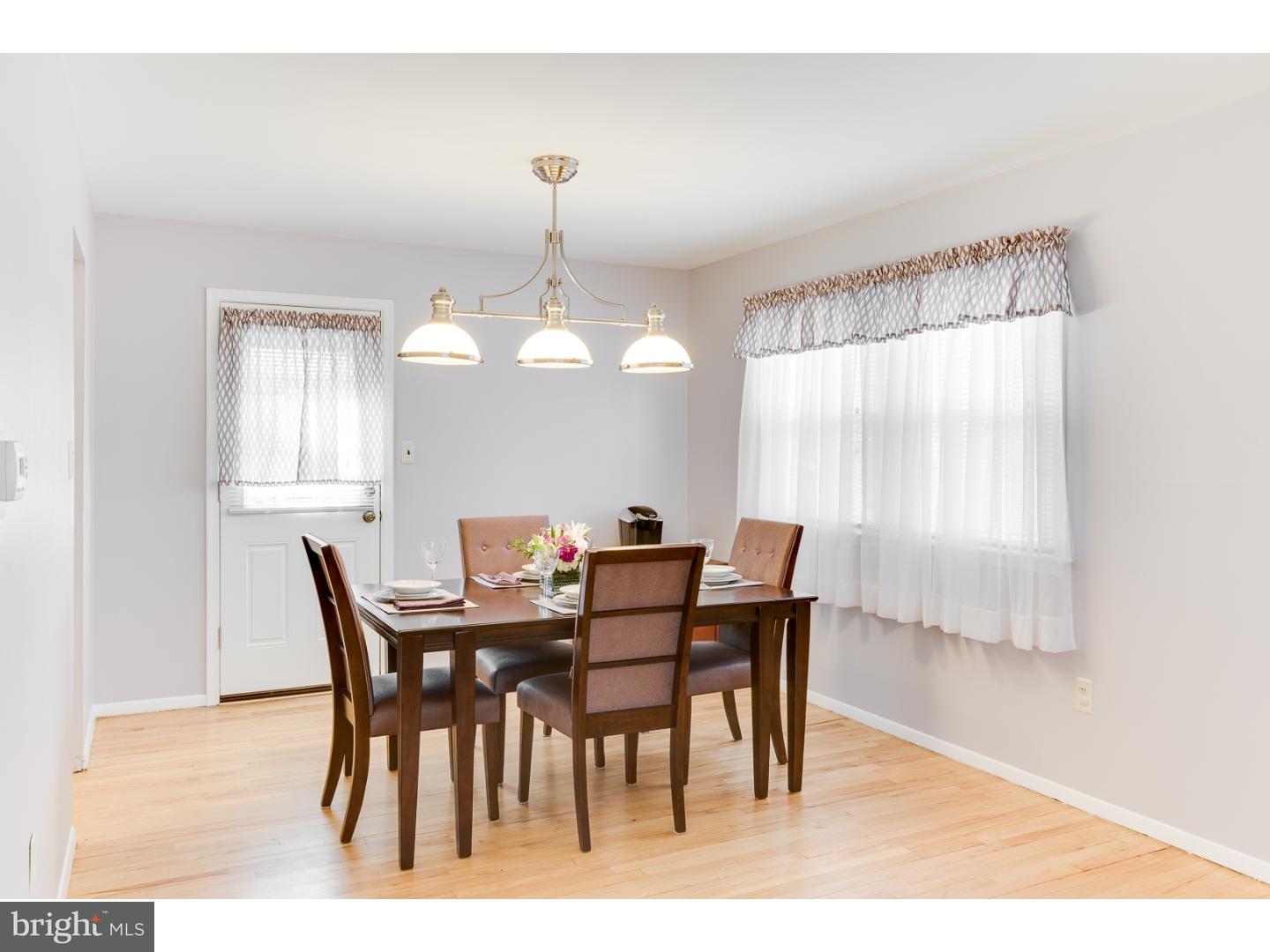 34 Cranbrook Road Trenton, NJ 08690 - Photo 7 of 25 Dining Room