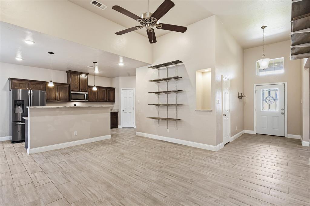1502 Reed Street Greenville, TX 75401 - Photo 5 of 26