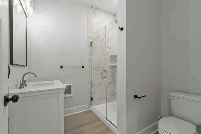 $2,150 | 843 Main Street, Unit 102, Clinton, MA 01510