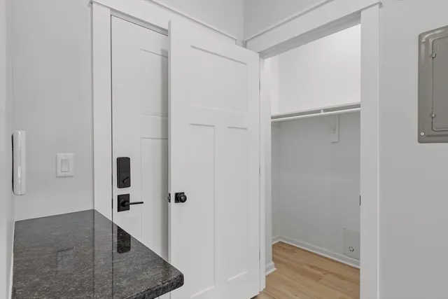 $2,150 | 843 Main Street, Unit 102, Clinton, MA 01510