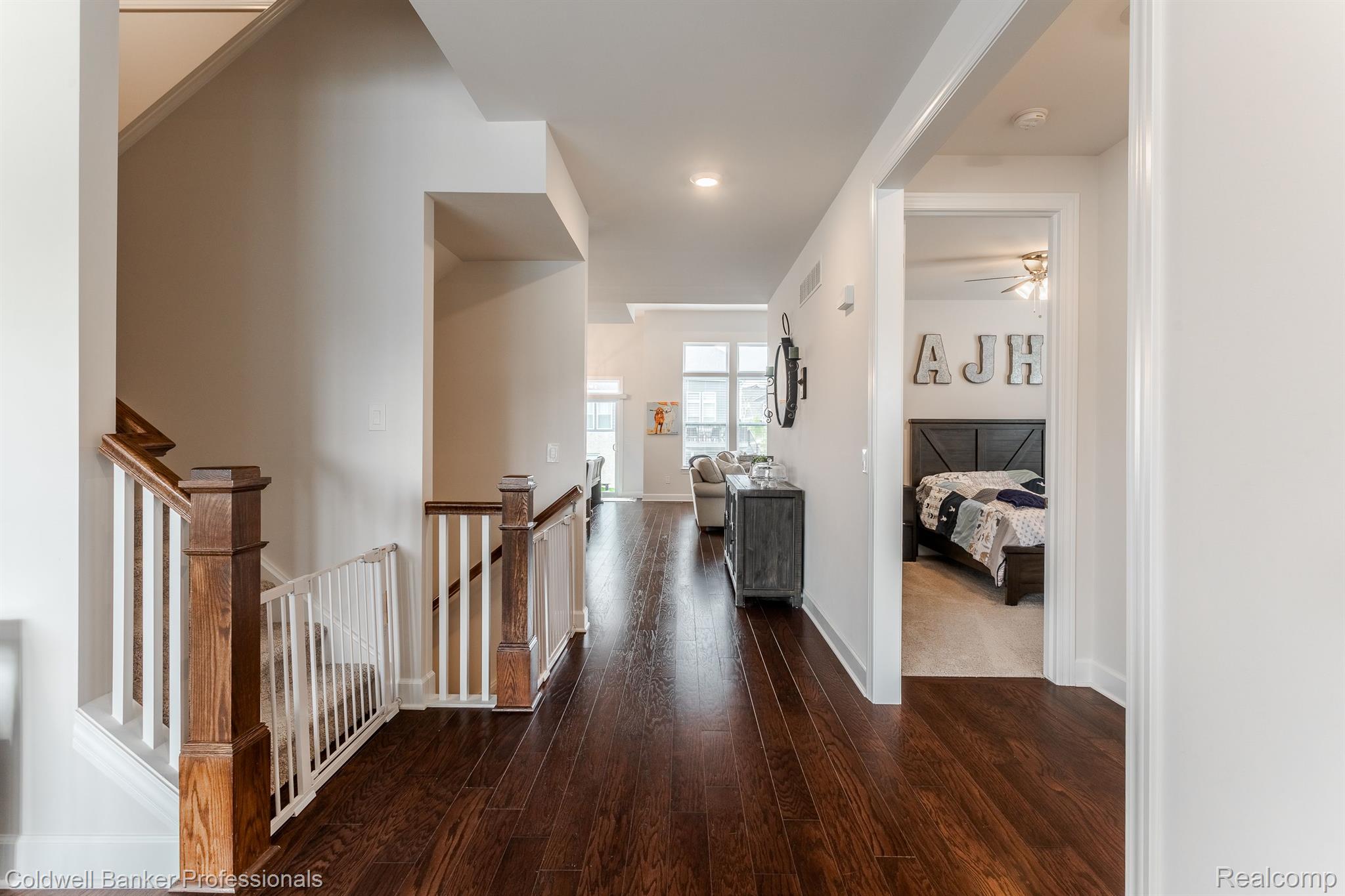 24263 Oak Ridge Boulevard South Lyon, MI 48178 - Photo 9 of 40 Gallery Image 9
