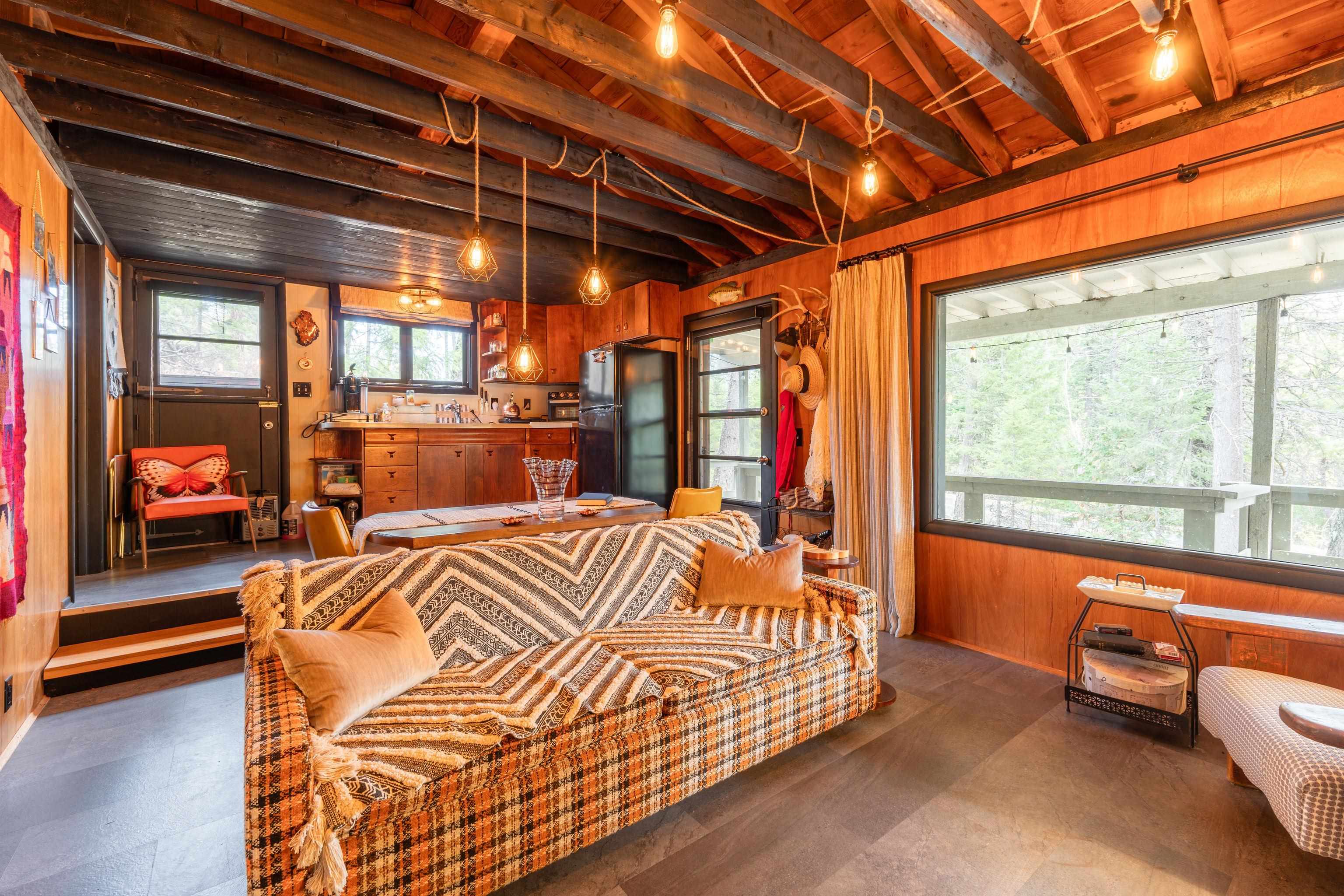 7411 Fertile Valley Road Newport, WA 99156 - Photo 4 of 30