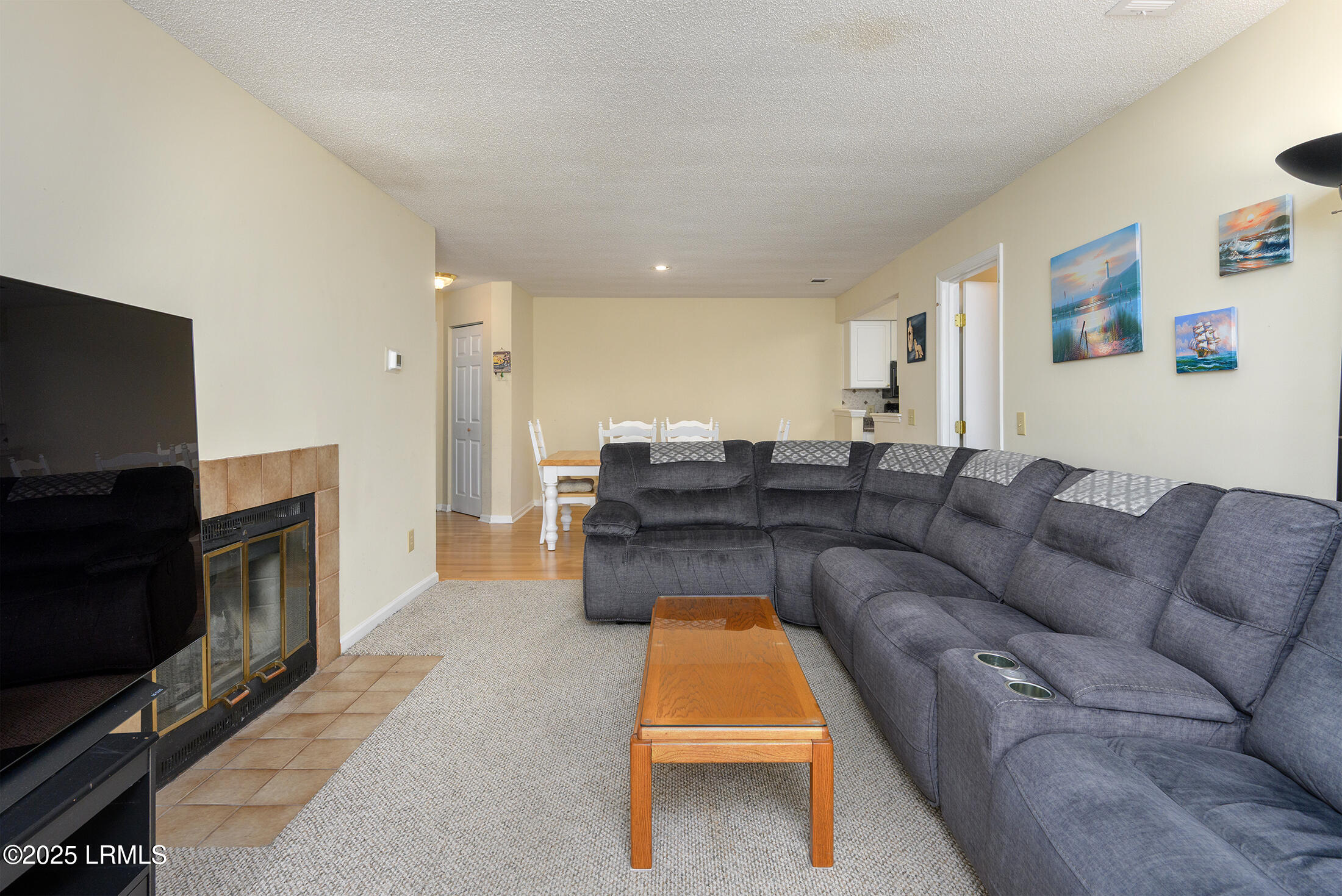 28 Forest Cove Road, Unit 28 Hilton Head Island, SC 29928 - Photo 5 of 26 DSC_1297 copy