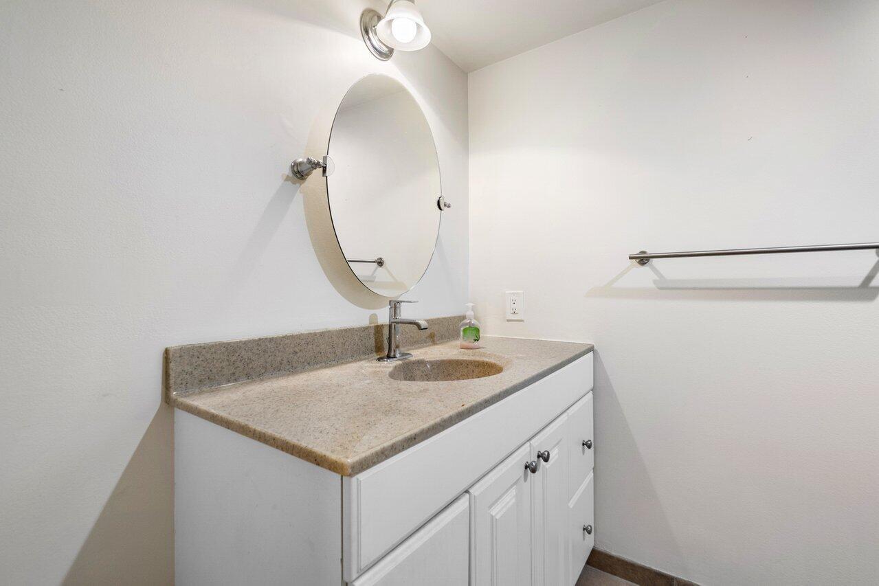 799 Jeffery Street, Unit 312 Boca Raton, FL 33487 - Photo 17 of 33 Bath 2