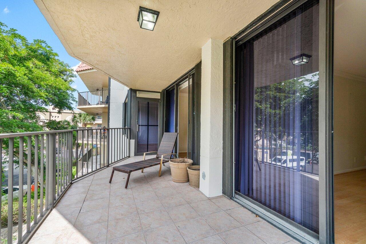 799 Jeffery Street, Unit 312 Boca Raton, FL 33487 - Photo 22 of 33 Balcony