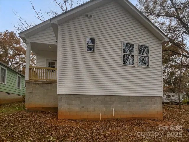 $218,000 | 1701 Fifth Street, Statesville, NC 28677