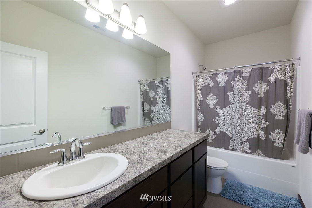 17913 3rd Avenue Southeast Bothell, WA 98012 - Photo 20 of 25