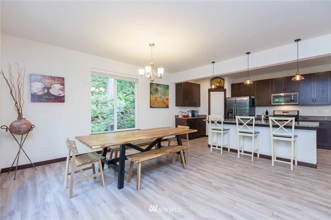 17913 3rd Avenue Southeast Bothell, WA 98012 - Photo 7 of 25