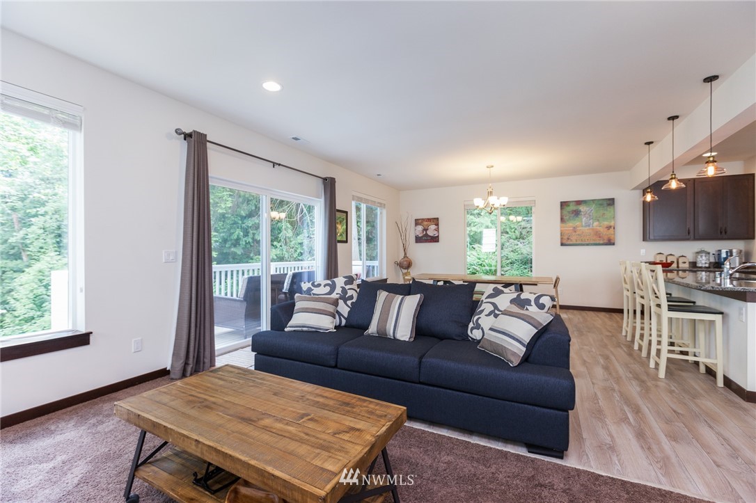 17913 3rd Avenue Southeast Bothell, WA 98012 - Photo 10 of 25