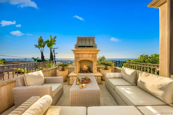 a view of entryway with flower pots