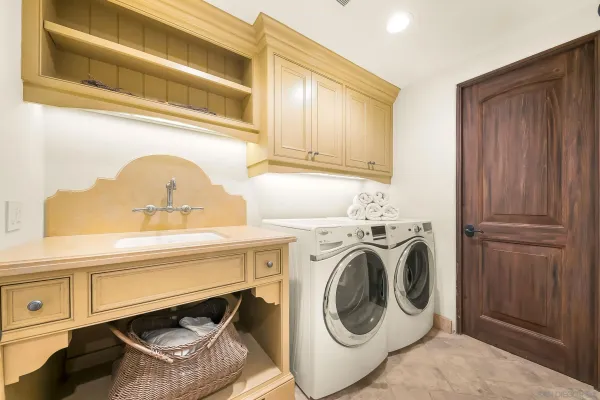 $25,000 | 730 Stratford Court, Del Mar, CA 92014