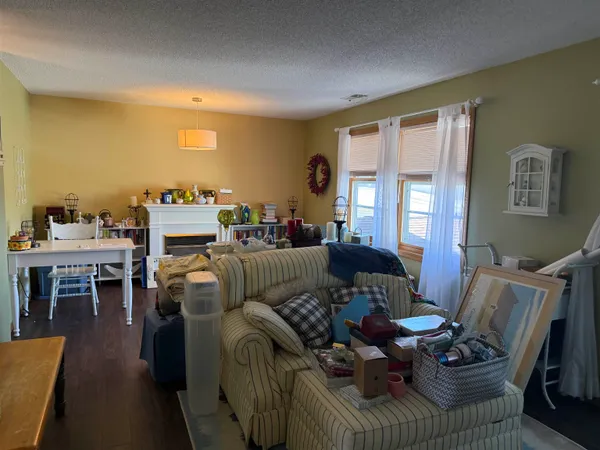 $190,000 | 401 Butts Avenue, Unit 1D, Tomah, WI 54660