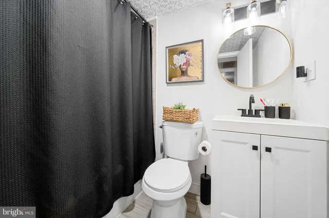 $216,000 | 12650 Dara Drive, Unit T2, Woodbridge, VA 22192