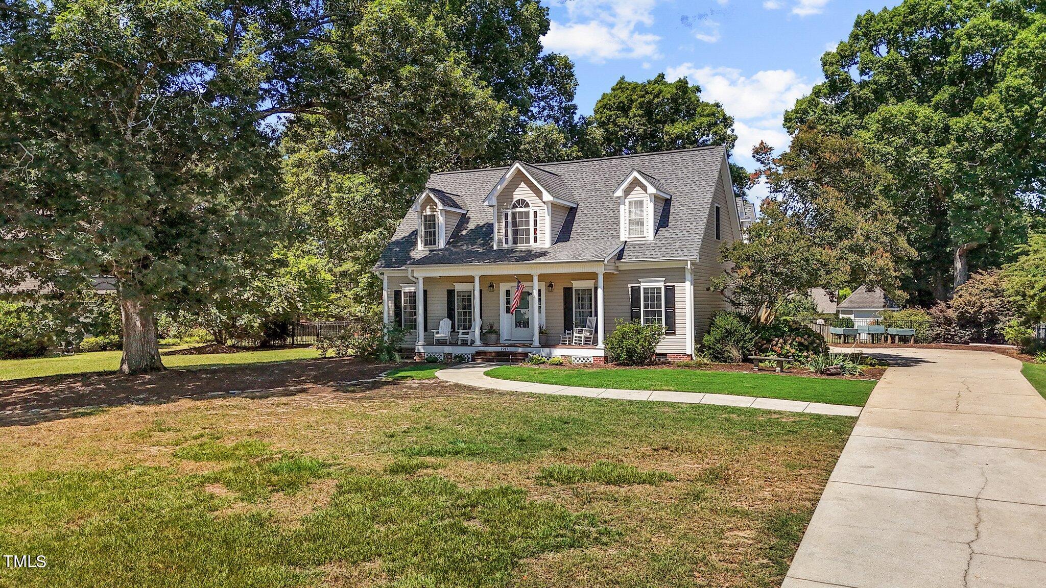 1917 Wheelerbrook Court Raleigh, NC 27603 - Photo 8 of 49 4-web-or-mls-DJI_20240702112620_0507_D