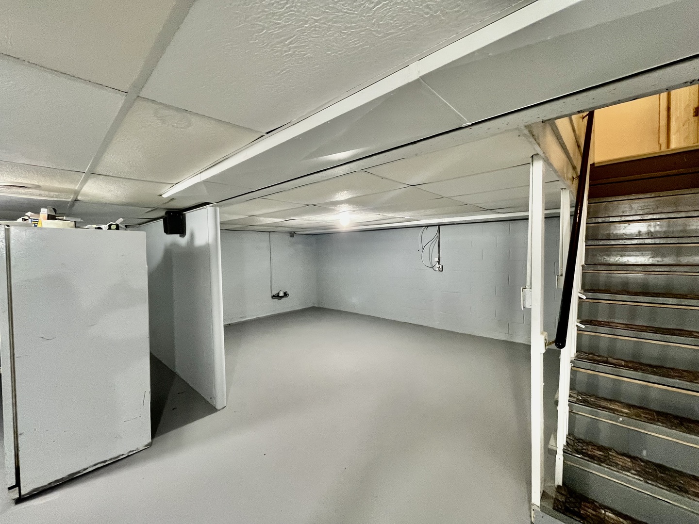 17552 State Line Avenue Lansing, IL 60438 - Photo 14 of 15 Gallery Image 14