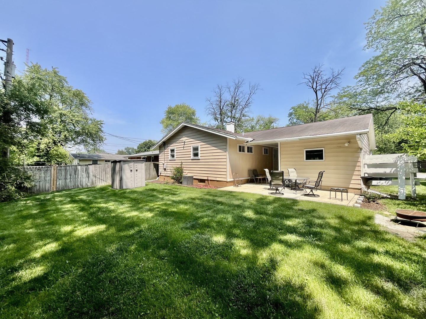 17552 State Line Avenue Lansing, IL 60438 - Photo 3 of 15 Gallery Image 3