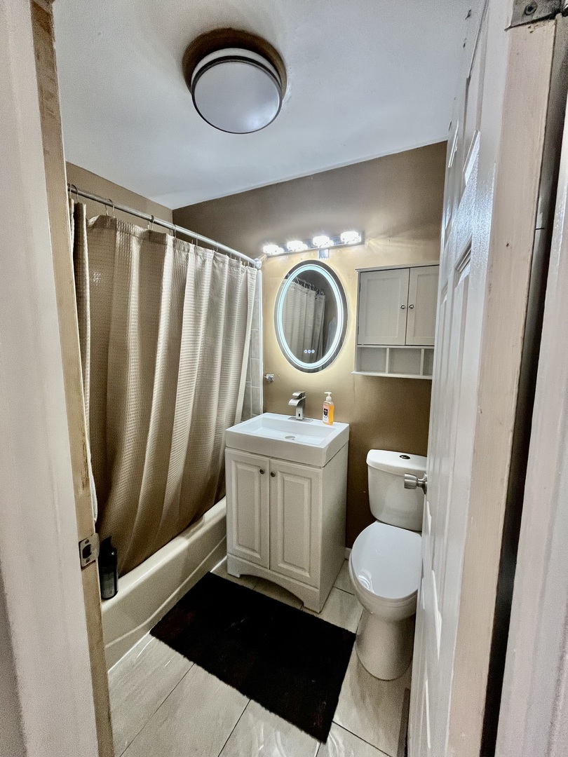 17552 State Line Avenue Lansing, IL 60438 - Photo 10 of 15 Gallery Image 10